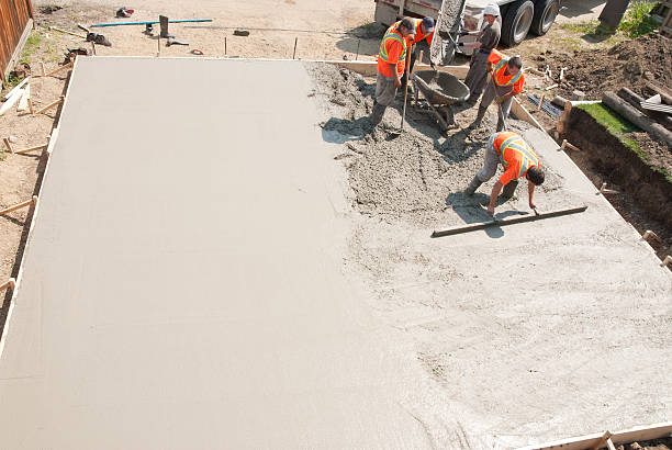 Best Concrete Pool Decks in Berwyn, PA